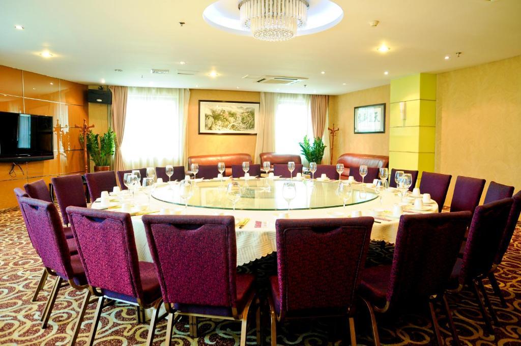 Shenzhen Luohu Art Hotel, Dongmen Shopping Center Ресторан фото